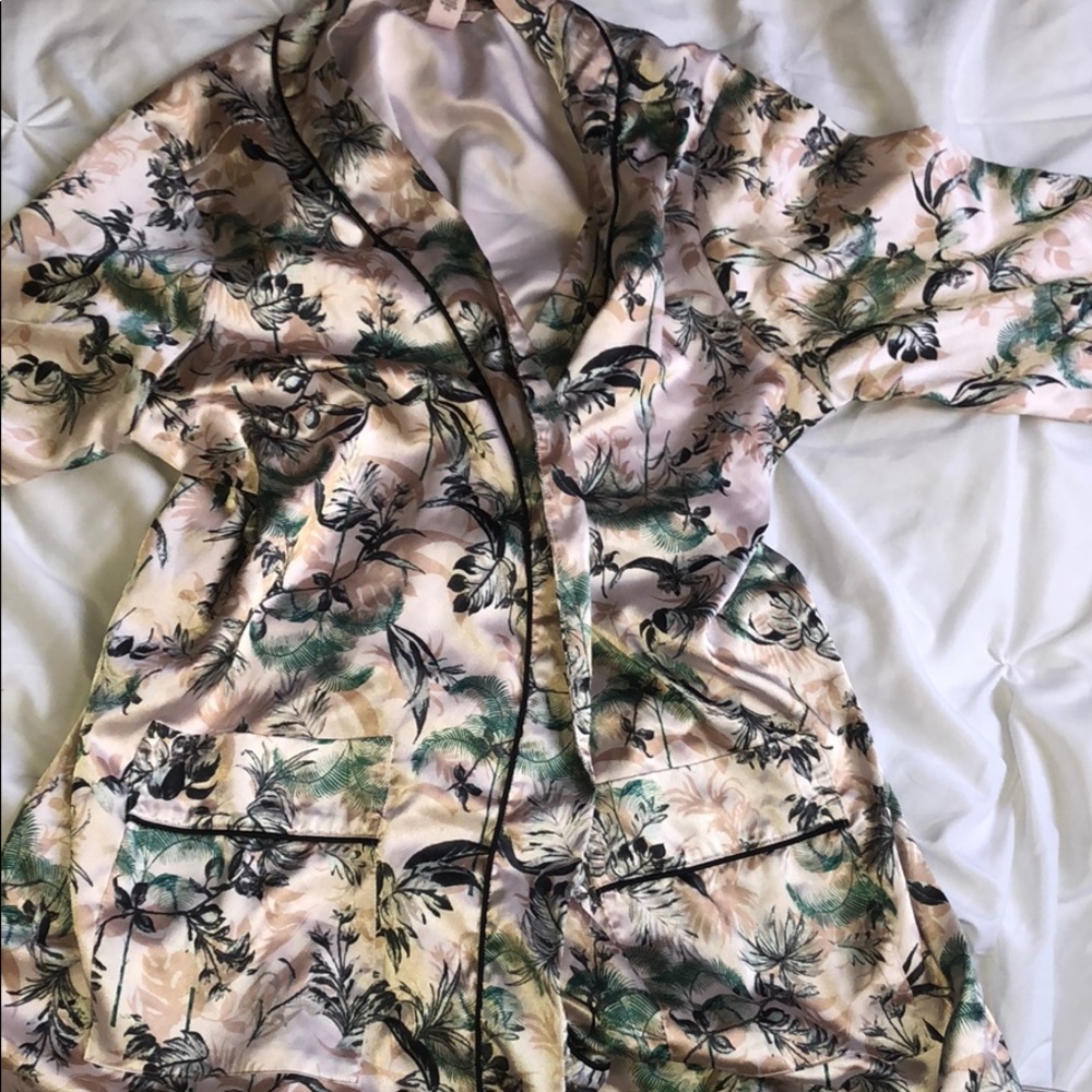 Victoria’s Secret robe